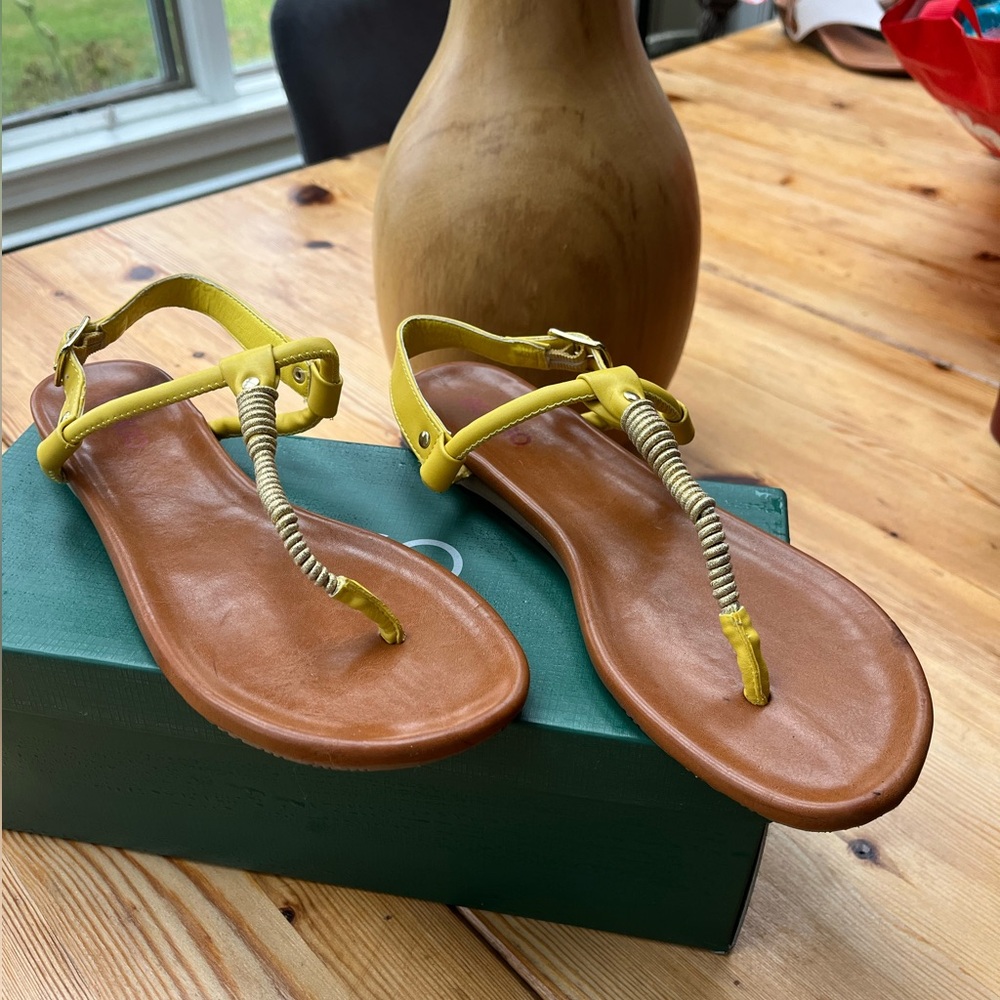 Great new sandals never worn